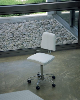 Стул мастера педикюра "SWEET SIT LUXOR"